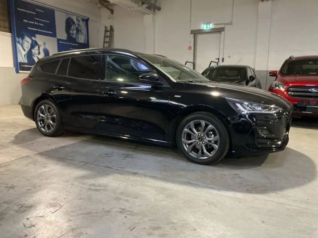 Ford Focus EcoBoost ST Line Wagon