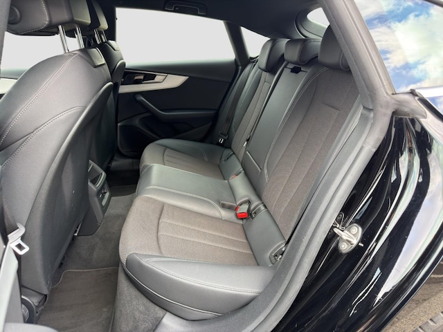 Audi A5 40 TFSI Quattro S-Tronic Sportback