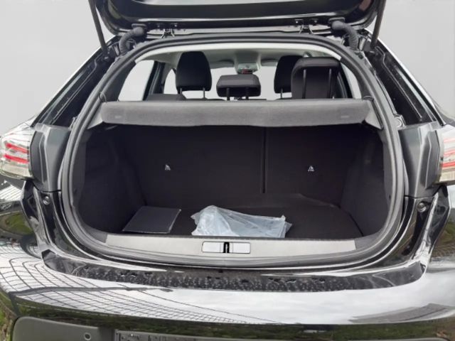 Peugeot E-208 Hybrid Style