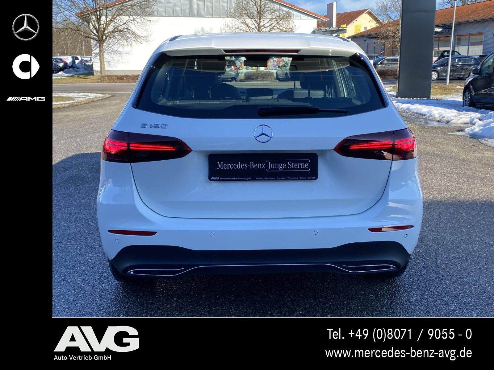 Mercedes-Benz B 180 Progressive Sedan