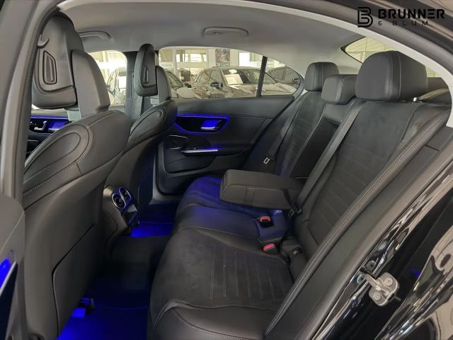 Mercedes-Benz C 200 AMG Line Sedan