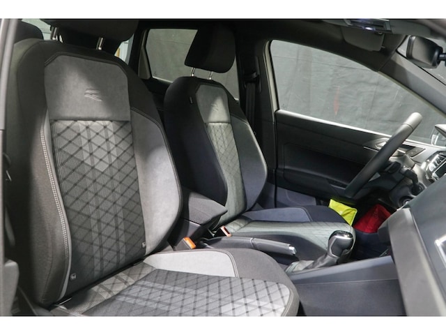 Volkswagen Polo 1.0 TSI DSG IQ.Drive R-Line