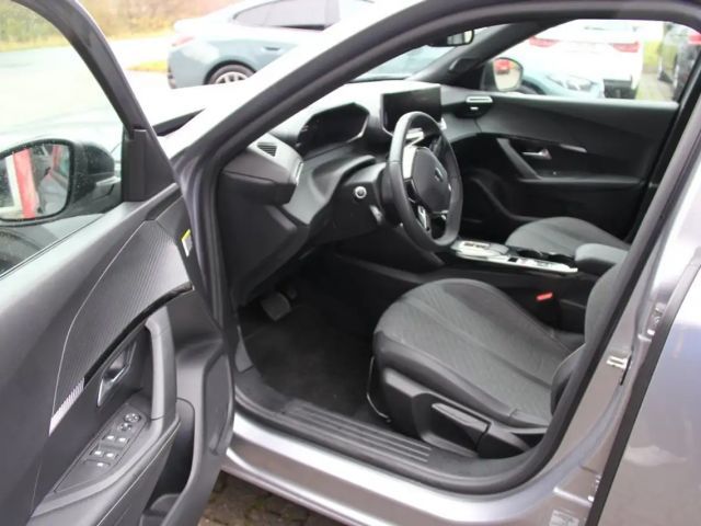 Peugeot E-2008 Allure Pack