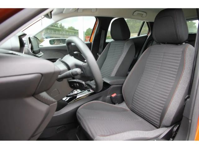 Peugeot E-2008 Active Pack