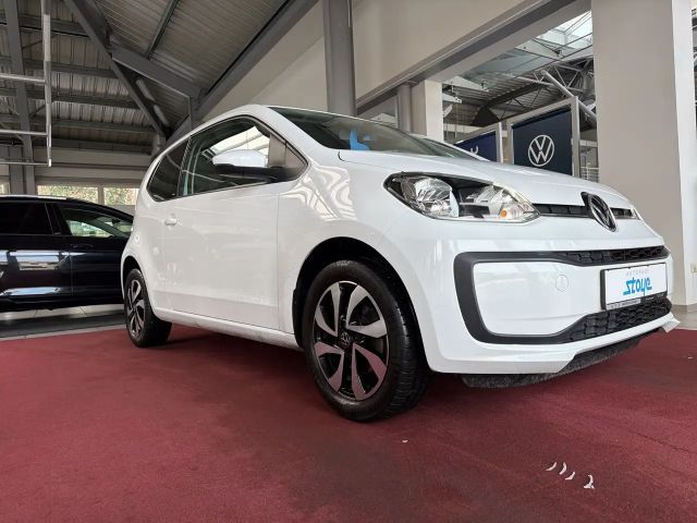 Volkswagen up! Active
