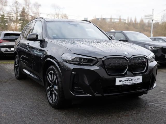 BMW X3 Impressive