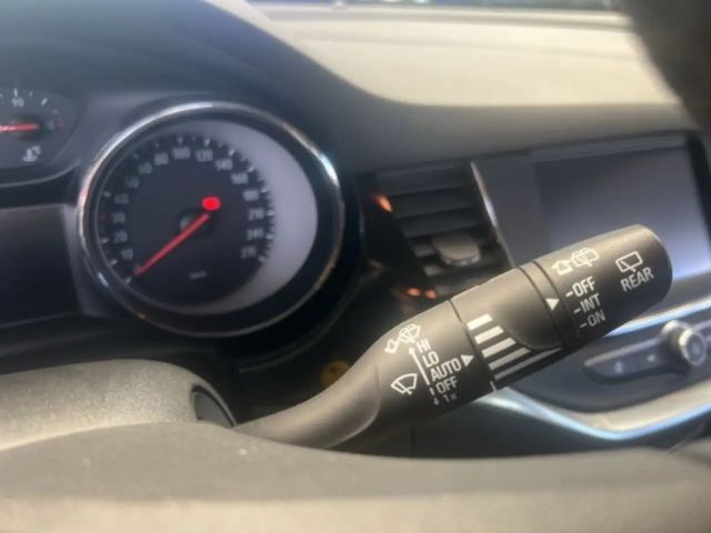 Opel Astra 1.2 Turbo Turbo