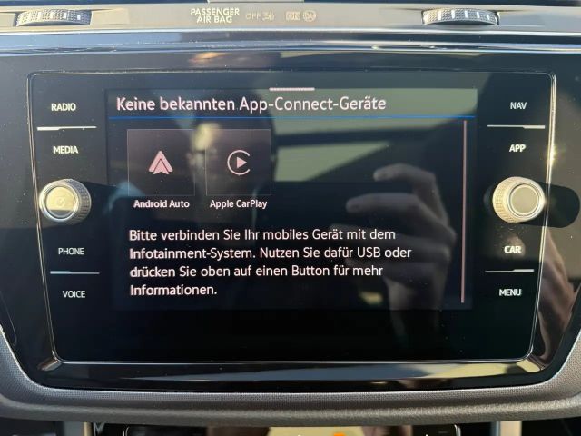 Volkswagen Touran DSG R-Line