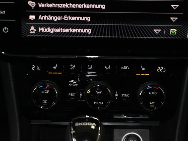 Skoda Superb 2.0 TDI Combi