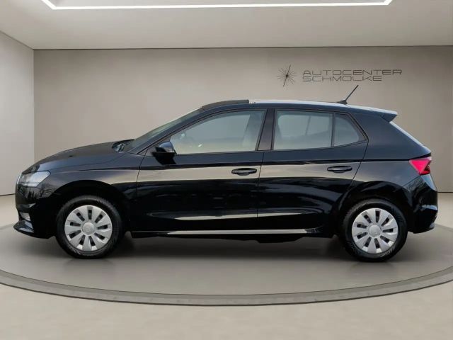 Skoda Fabia Fabia 1.0 MPI Essence *KLIMA*PDC*LED*  Klima/BC