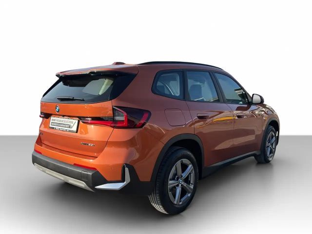 BMW X1 xDrive23i Navi AdapLED Parking Assistant Shz Navi