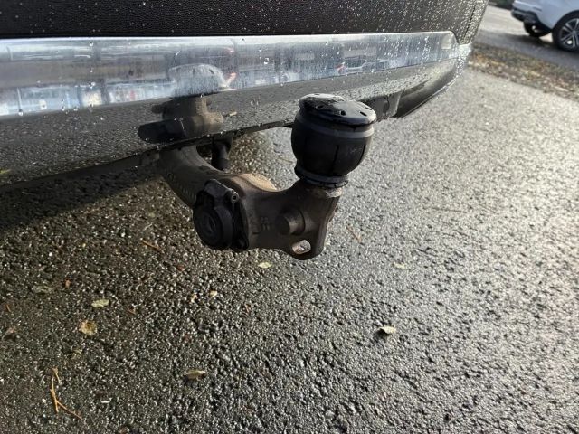 Mercedes-Benz GLC 300 4MATIC