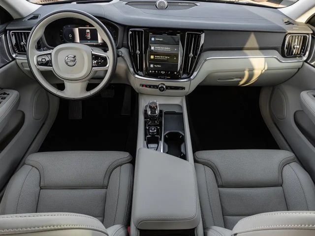 Volvo V60 Cross Country AWD Ultimate