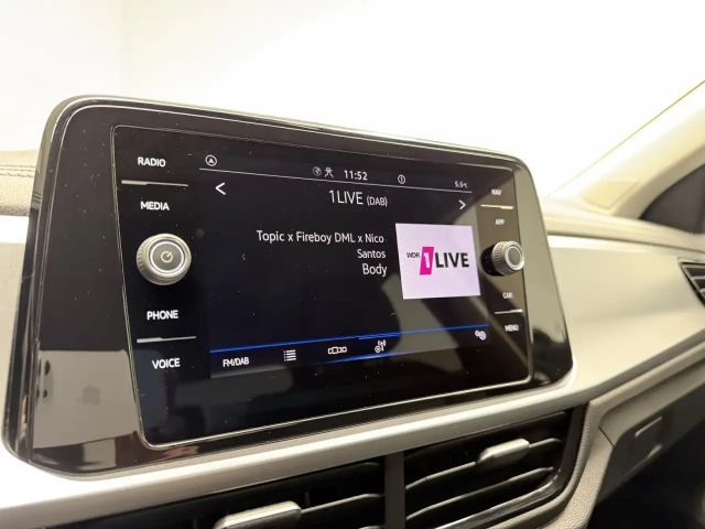 Volkswagen T-Roc 1.5 TSI DSG Life