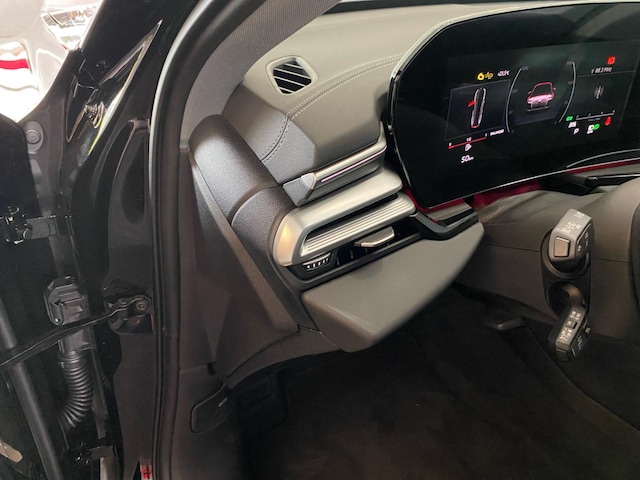 Audi A6 Avant Quattro S-Tronic