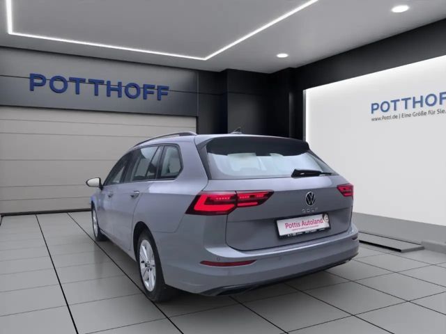 Volkswagen Golf 1.0 TSI IQ.Drive Life Variant