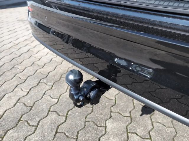 Volkswagen Golf Business DSG Variant