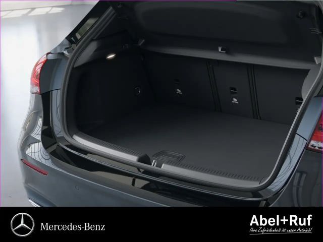 Mercedes-Benz A 250 A 250 e AMG Line