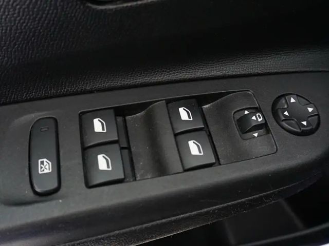 Opel Corsa F nuelles 6-Gang-Getriebe)