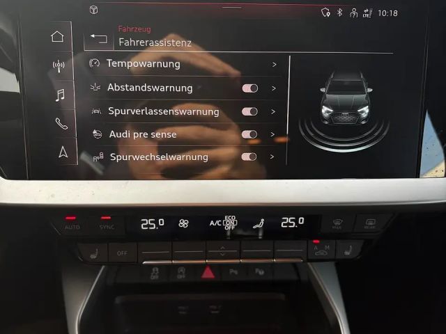 Audi A3 30 TDI Sedan