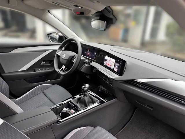 Opel Astra 1.2 Turbo Edition Turbo