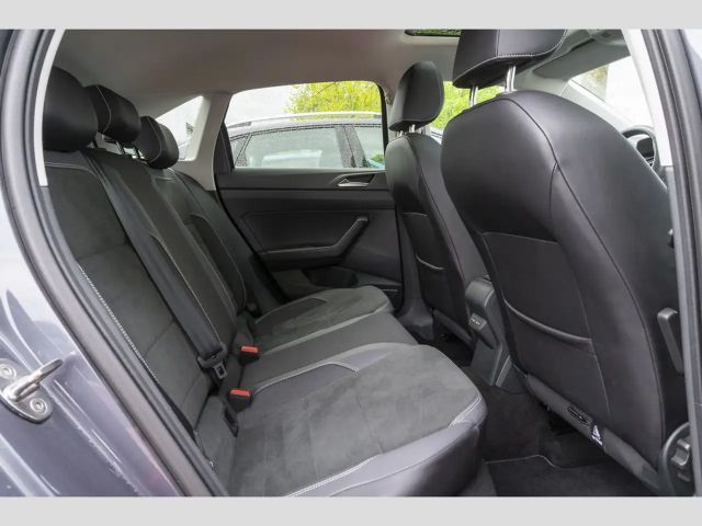 Volkswagen Taigo 1.5 TSI DSG Style
