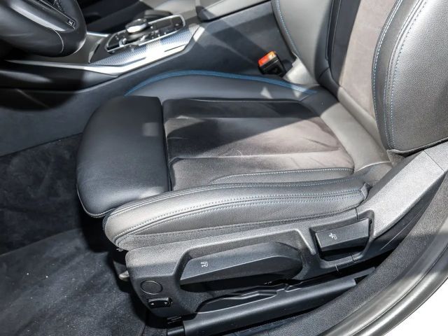 BMW 330 330i M-Sport Sedan