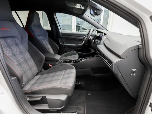 Volkswagen Golf DSG GTI