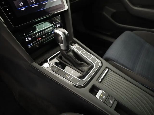 Volkswagen Passat GTE Variant