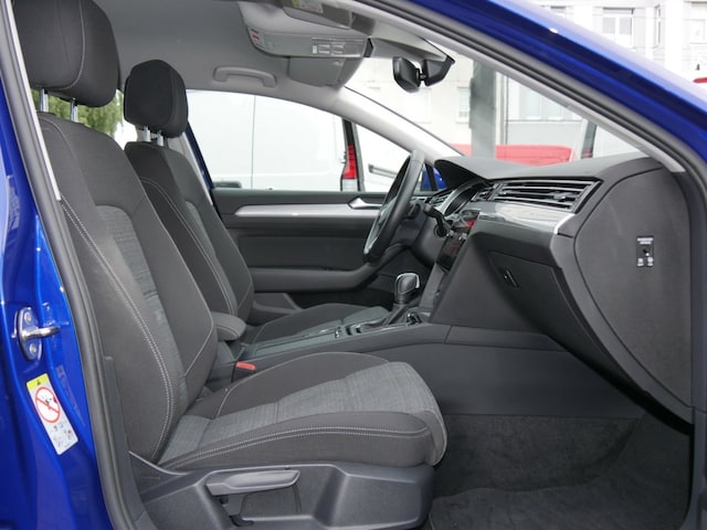 Volkswagen Passat 1.5 TSI R-Line Variant