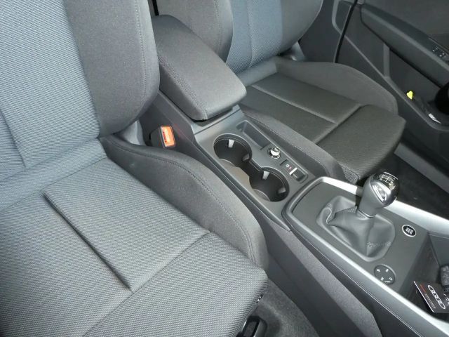 Audi A3 30 TFSI Sedan