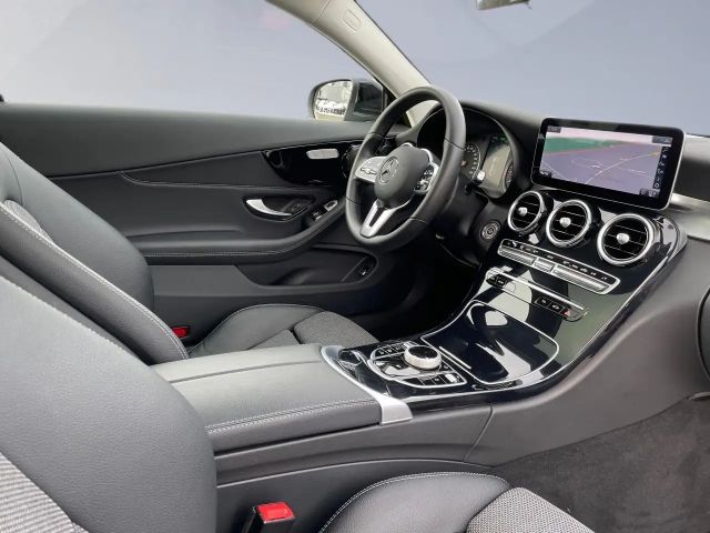 Mercedes-Benz C 200 AMG Line Coupé