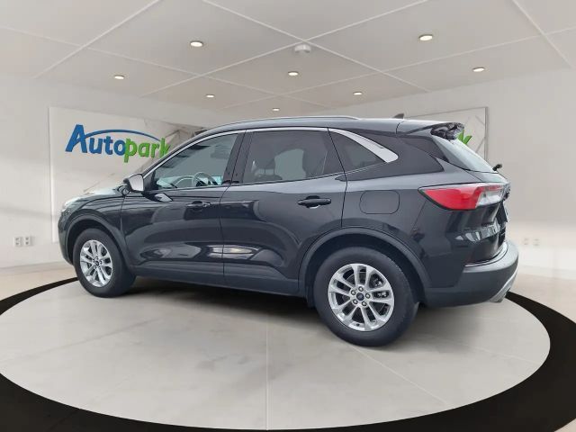 Ford Kuga Hybrid Titanium