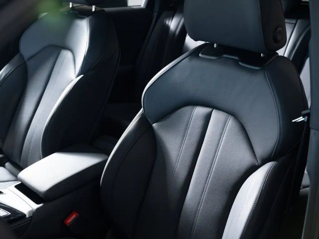 Audi RS4 Avant Quattro