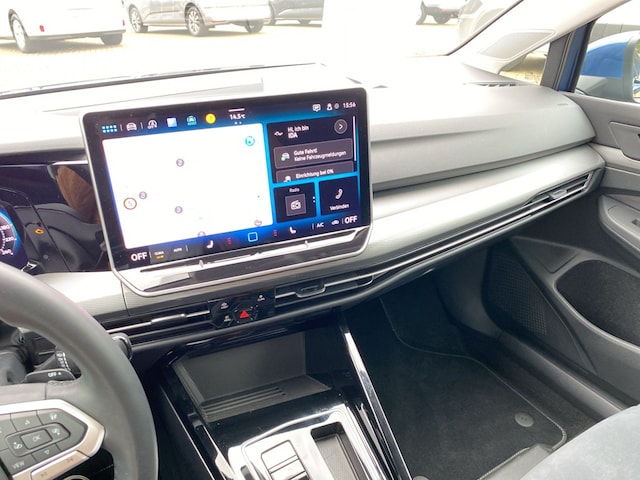 Volkswagen Golf 1.5 eTSI DSG Golf VIII Style