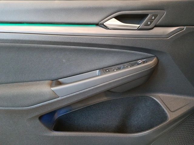 Volkswagen Golf 1.5 eTSI DSG Golf VIII Style