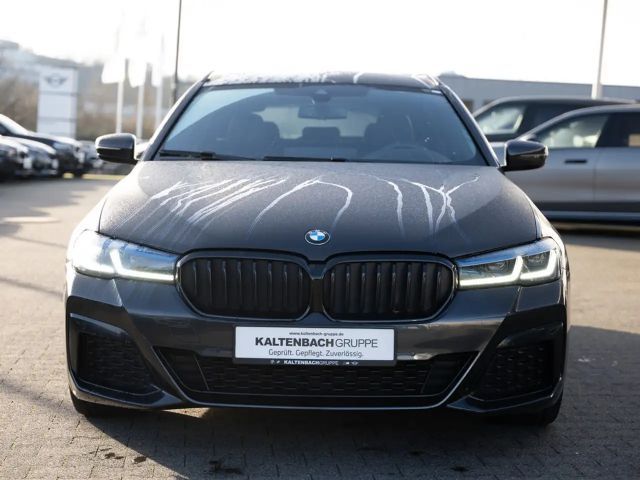 BMW 520 520d M-Sport Touring xDrive