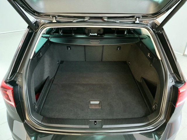 Volkswagen Passat 2.0 TDI Business DSG Variant