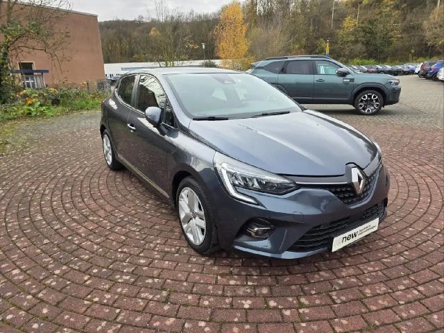 Renault Clio Experience