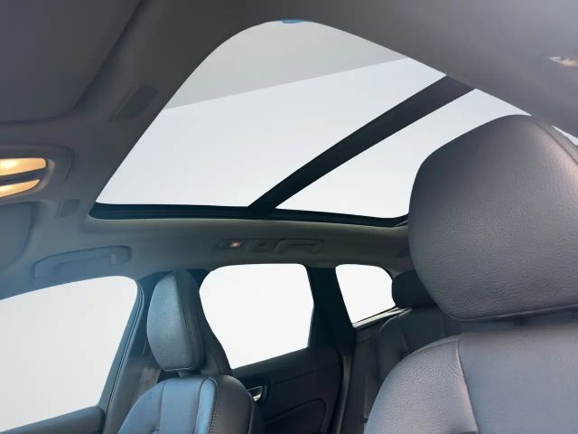 Volvo XC60 AWD Bright Plus T6