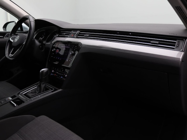 Volkswagen Passat 2.0 TSI Business DSG Variant