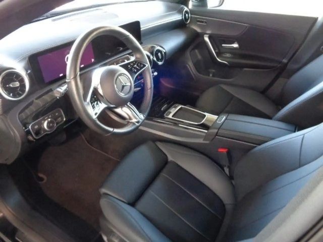 Mercedes-Benz CLA 180 Coupé