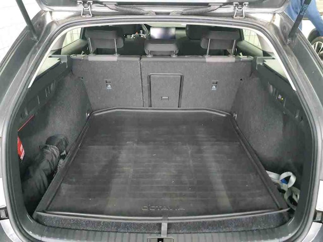 Skoda Octavia 2.0 TDI Ambition Combi