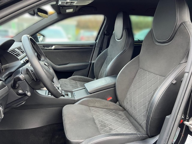 Skoda Superb 4x4 Combi Sportline