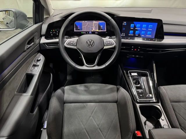 Volkswagen Golf 1.5 eTSI DSG Style