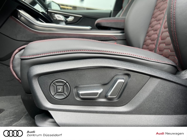 Audi RS Q8 Performance Quattro