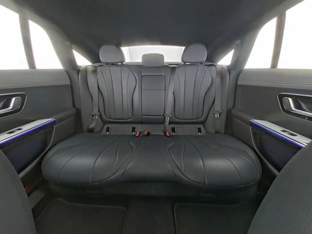 Mercedes-Benz EQE 300 Electric Art Sedan