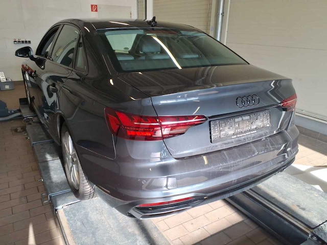 Audi A4 40 TDI S-Tronic Sedan