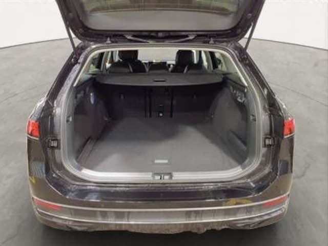 Volkswagen Passat 1.5 eTSI Business Variant