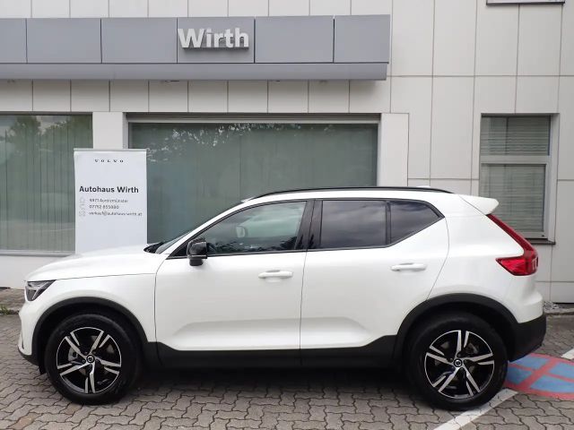Volvo XC40 Dark Plus